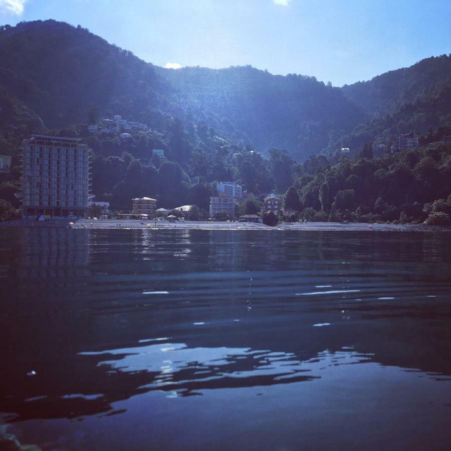 Marina Kvariati Bagian luar foto